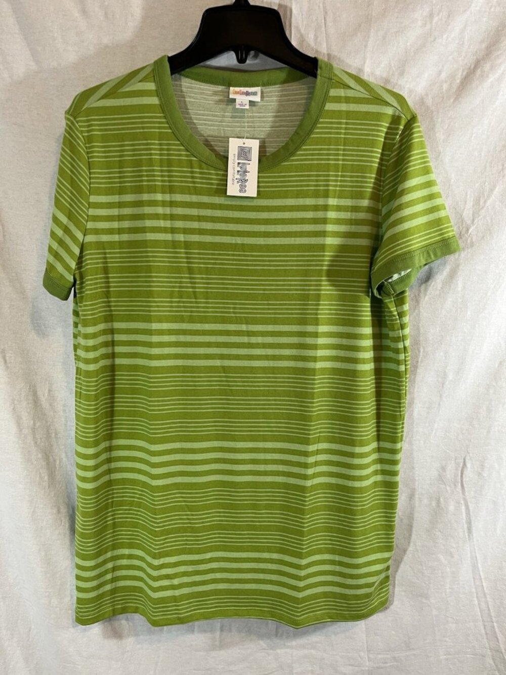 Lularoe Women’s NWT Large Green Striped Short Sleeve Tee